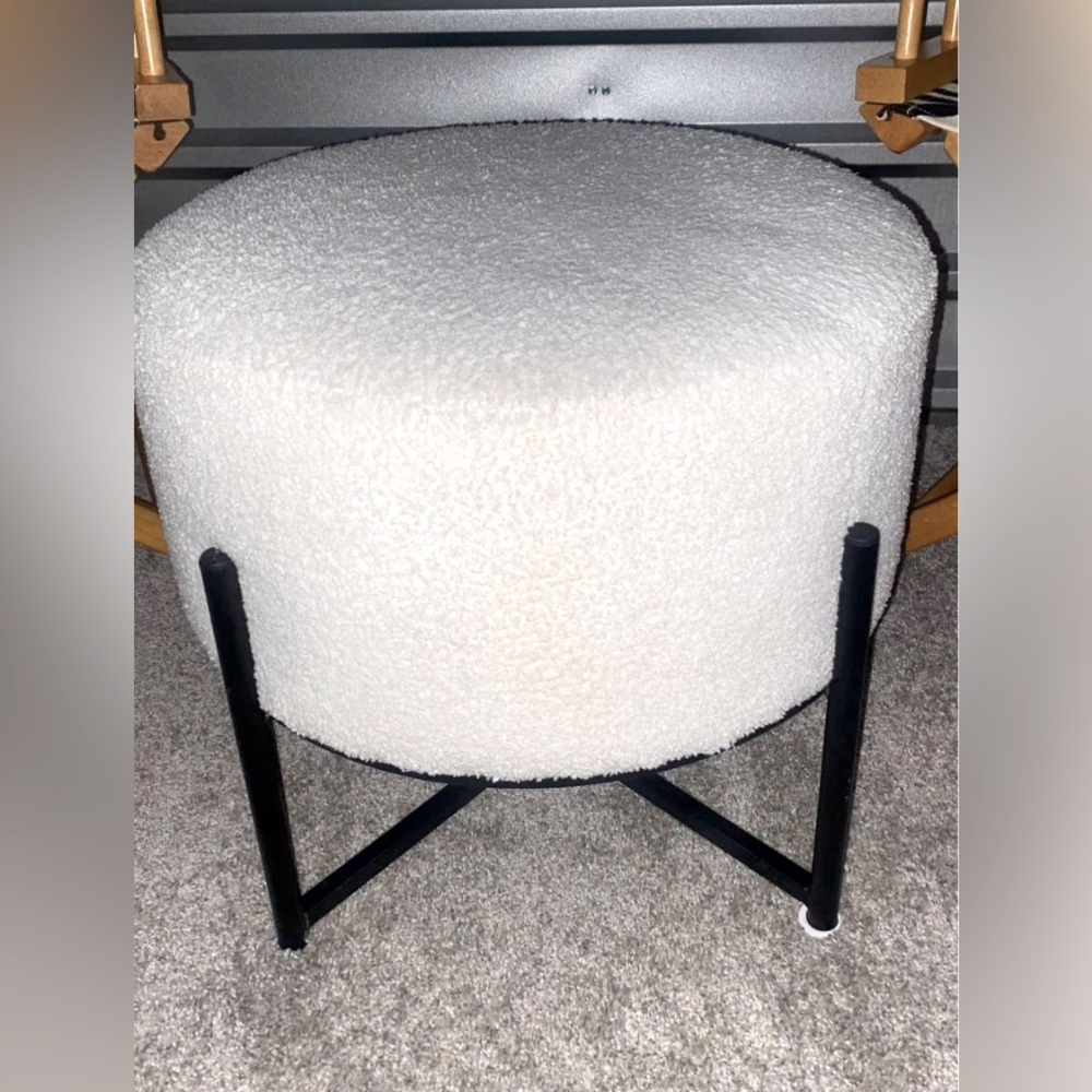 white accent stool